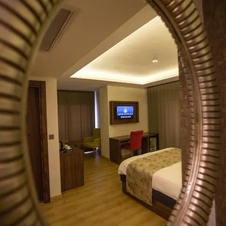 Deluxe ベッド・アンド・ブレックファスト 2*