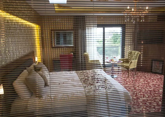 Deluxe Bed & Breakfast 2*