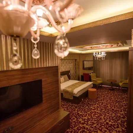 Deluxe 住宿加早餐酒店 2*