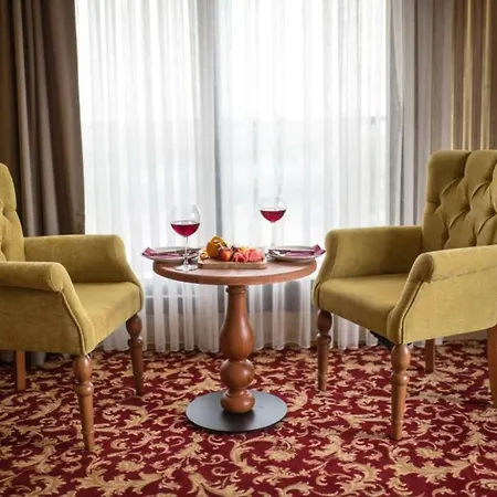 住宿加早餐酒店 Deluxe 2*